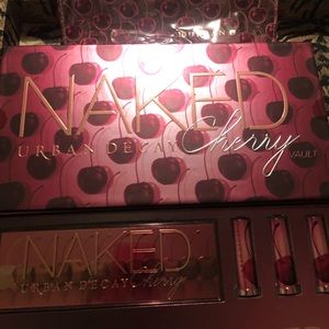 Urban decay cherry vault
